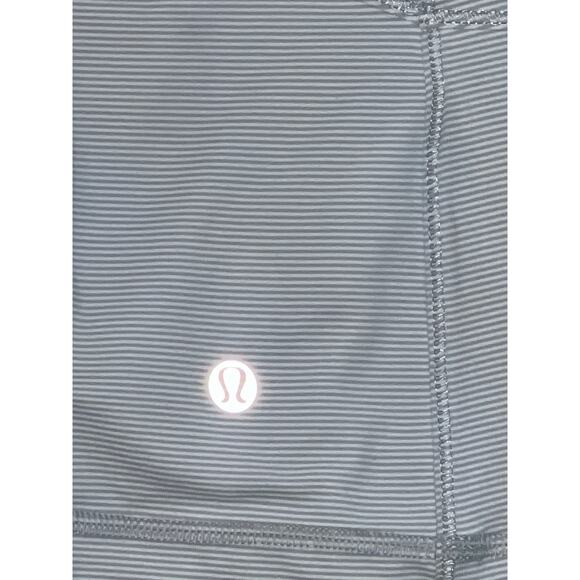 Lululemon Race With Grace 1/2 Zip Size 6 White Silver Spoon, Slim Fit Sale!!! - Picture 15 of 15